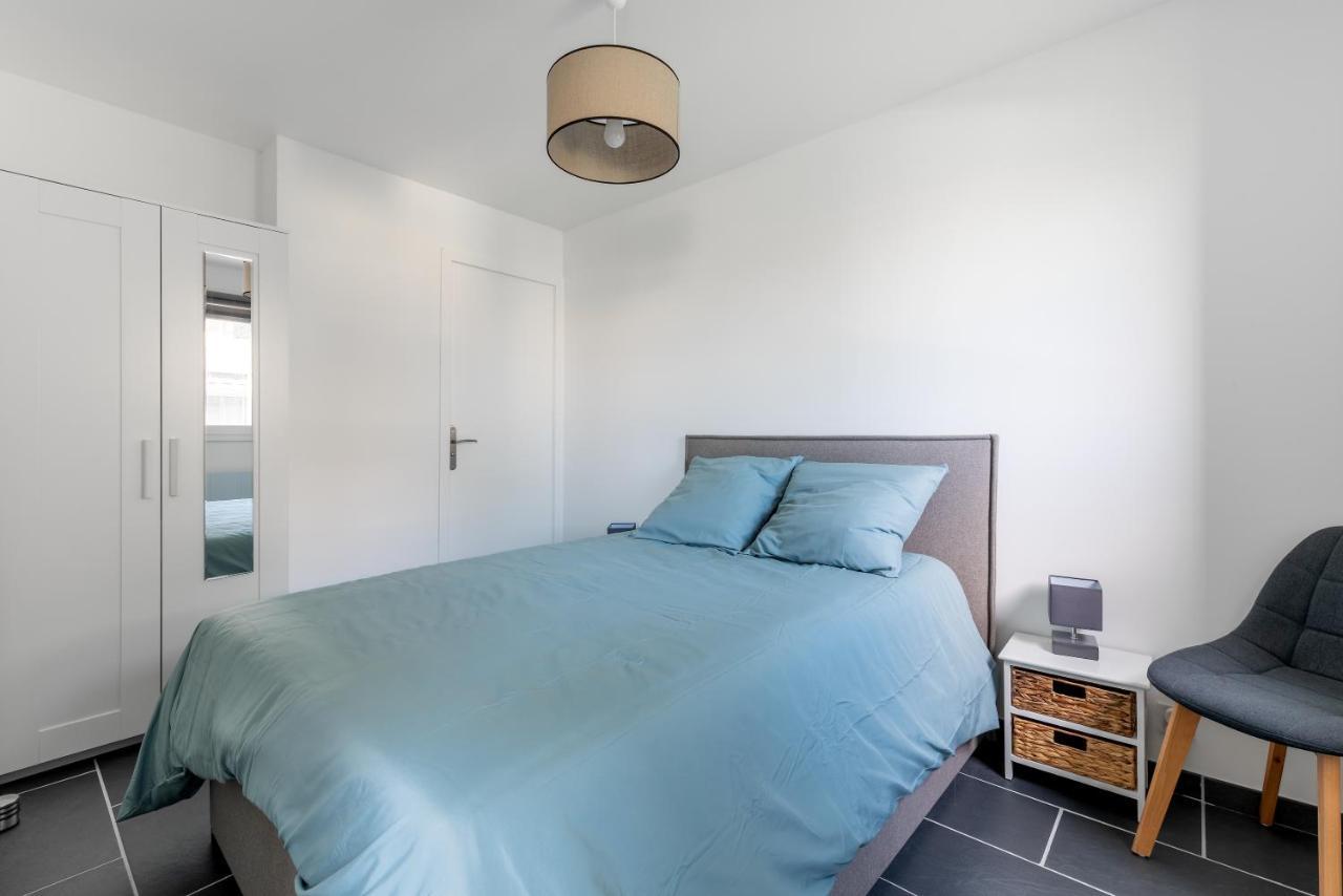 Appt Lumineux - Avec Balcon A 400M De La Plage Courseulles-sur-Mer Kültér fotó
